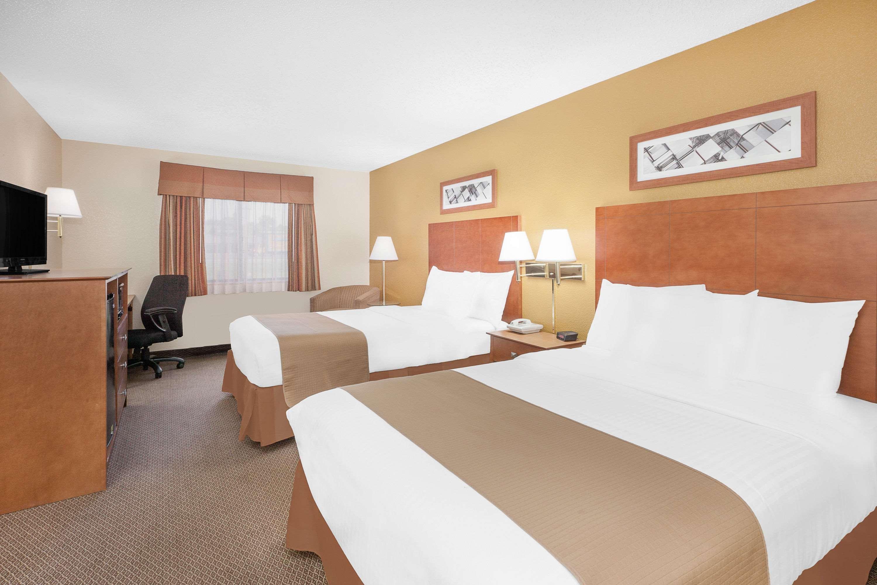 Baymont By Wyndham Port Huron Dış mekan fotoğraf