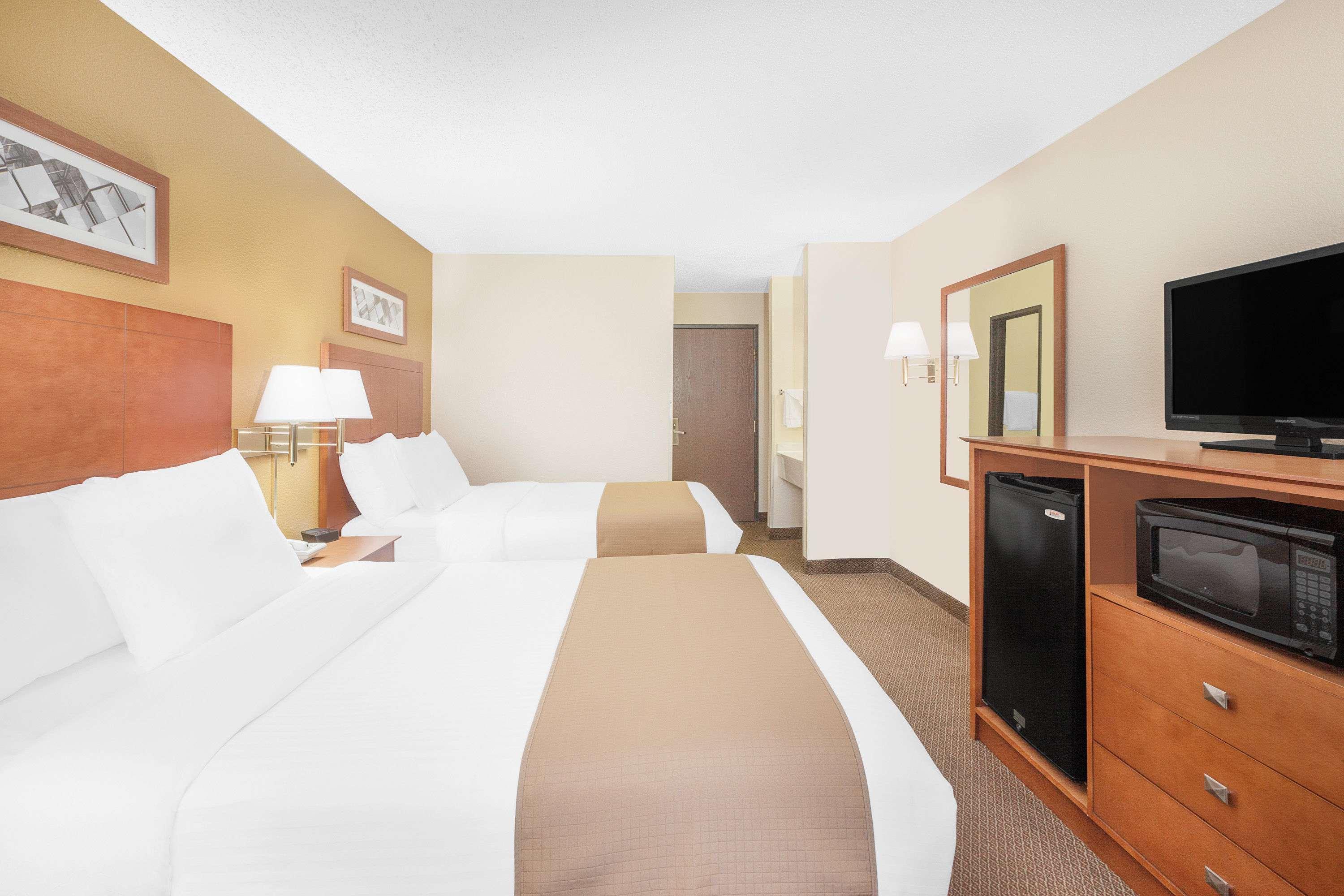 Baymont By Wyndham Port Huron Dış mekan fotoğraf